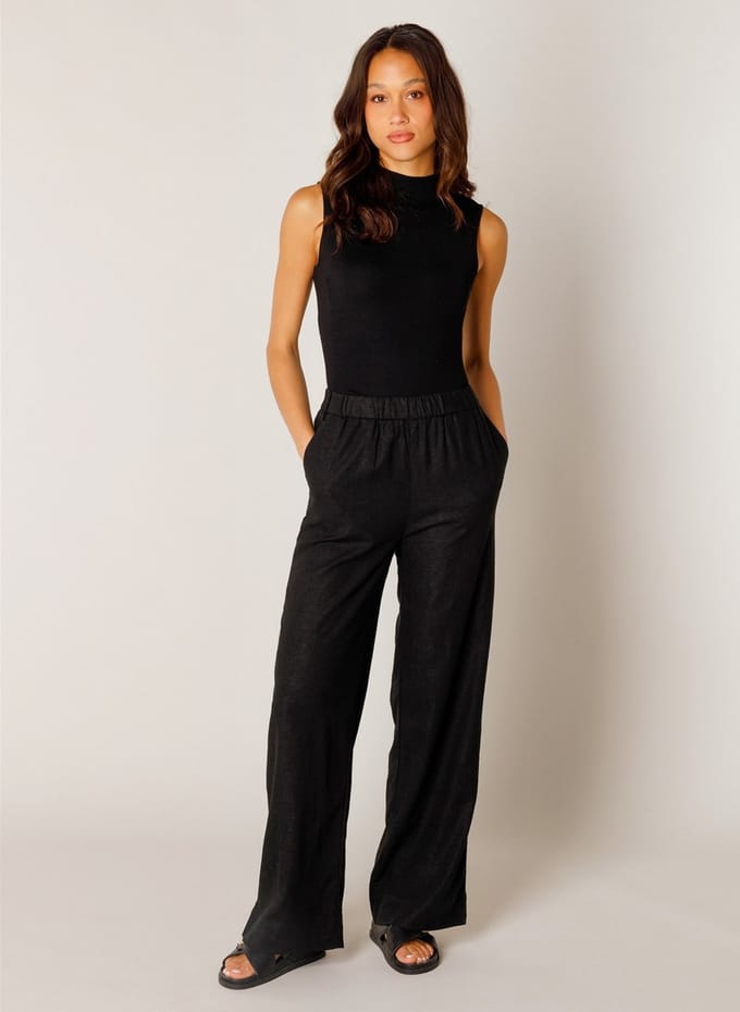 BASE LEVEL Yul Pants - Black - maat 48