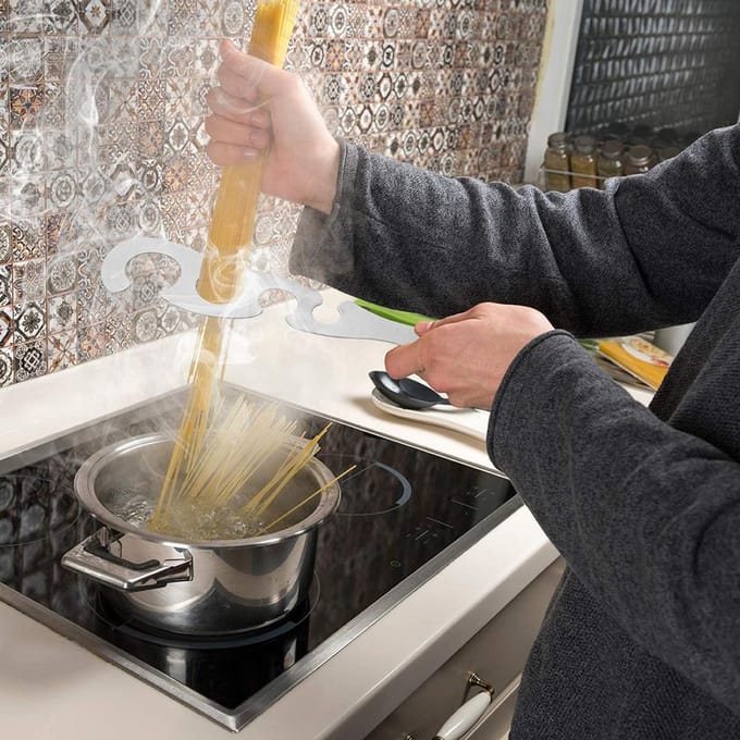 Spaghettimeter van roestvrij staal met 4 gaten, S-vormige spaghettiliniaal, handig en duurzaam voor in de keuken white