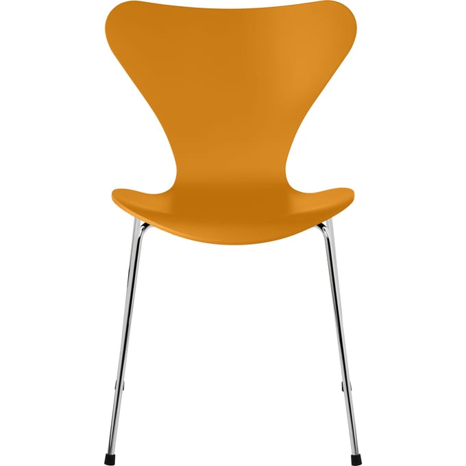 Fritz Hansen Serie 7 3107 Stoel - lak - burnt yellow - verchroomd