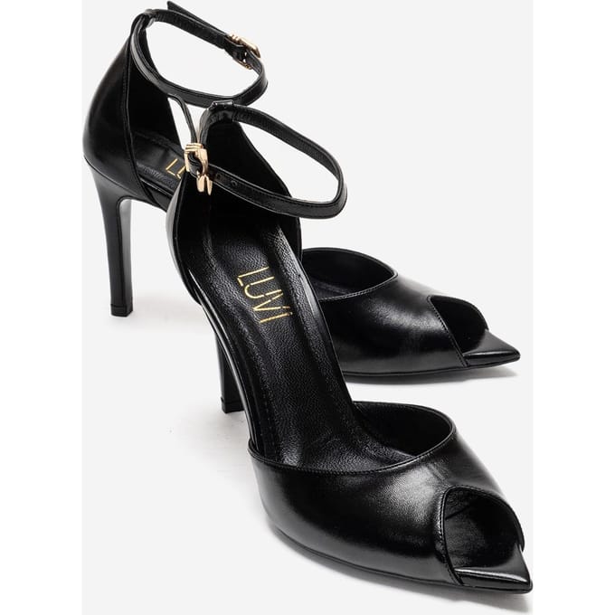 Dona Stiletto Pump