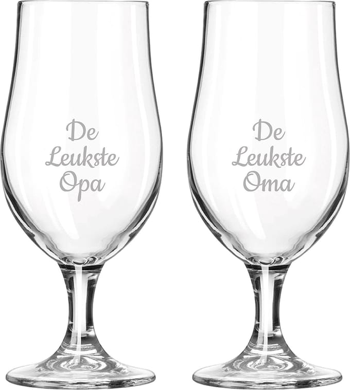 Gegraveerde bierglas op voet 49cl De Leukste Opa- De leukste Oma
