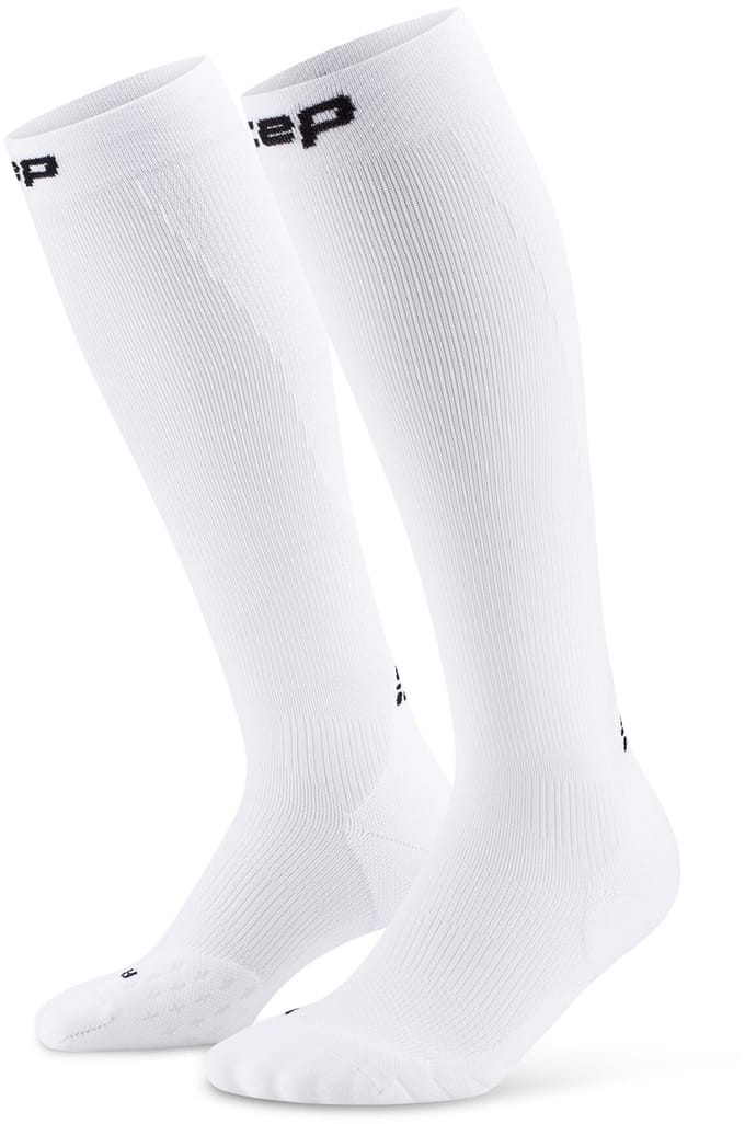 CEP Compressiekousen Core Run 5.0 - wit - Geslacht: Man, Kuitomtrek (centimeter): 32 - 38 cm
