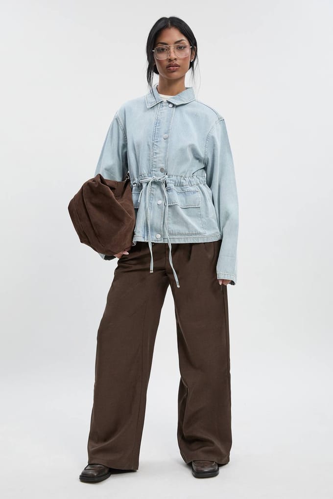 boohoo Dames Denimjack met taillekanaal | Bleached Blue | Maat: 16