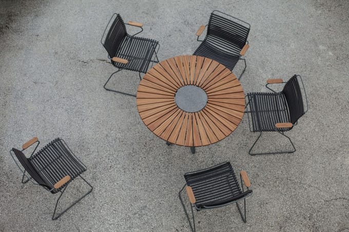 HOUE - Click Dining Armleunstoel met hoge rugleuning - zwart