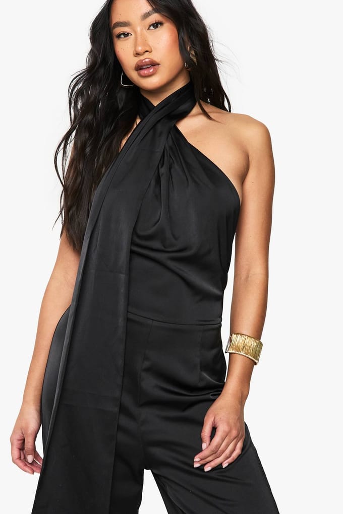 boohoo Dames Jumpsuit met satijnen sjaaldetail | Black | Maat: 12