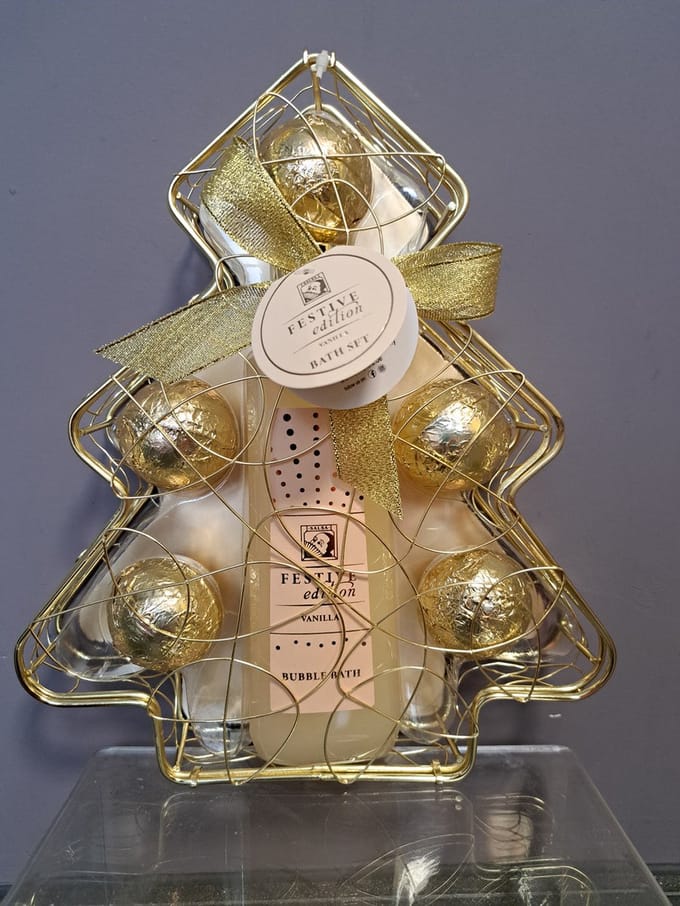 geschenkset kerst - leuk geschenk - vanille - badschuim - bruisballen - kerstgeschenk