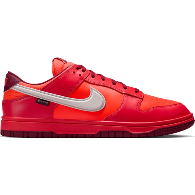 Nike Dunk Sneakers Heren - Rood - Maat 45.5 - Mesh/Synthetisch