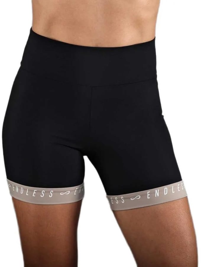 Endless Chill Ii Korte Broek Zwart M Vrouw