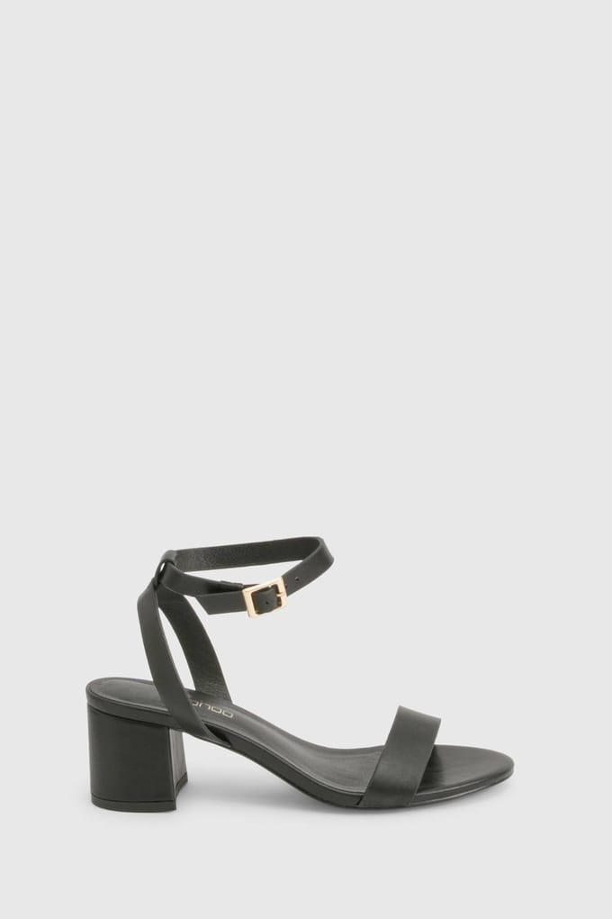 boohoo Dames Lage Blokhak Barely There Hakken | Zwart | Maat: 41