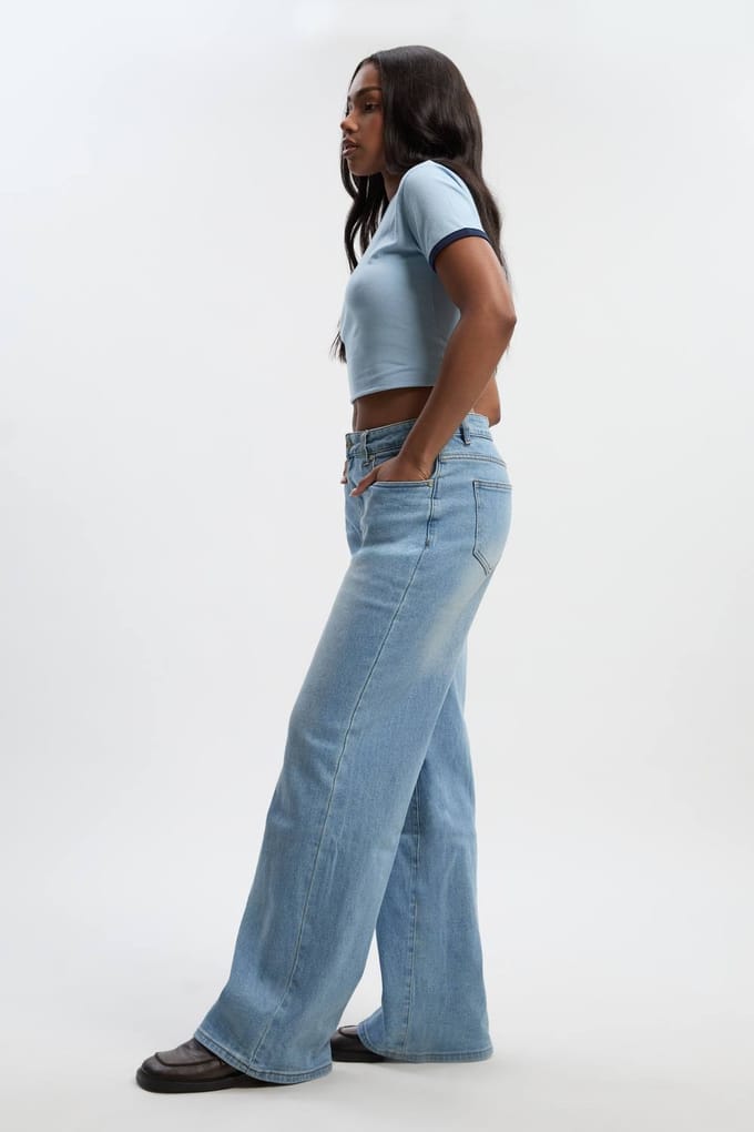 Dames Boohoo Basics Rechtgetrokken Jeans in Lichtblauw | Maat: 10/32L