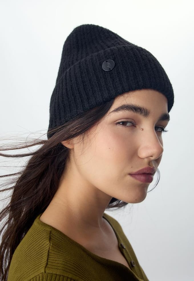 Stradivarius Basic muts met logo  Zwart OS