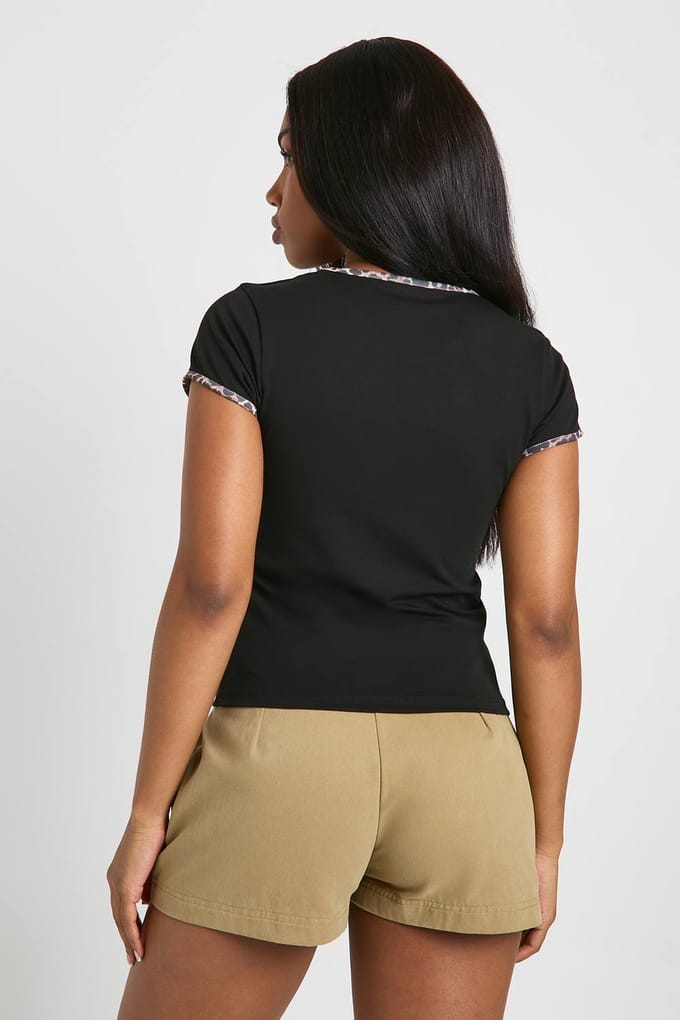 boohoo Dames Luipaardprint Ringer T-shirt | Black | Maat: 6