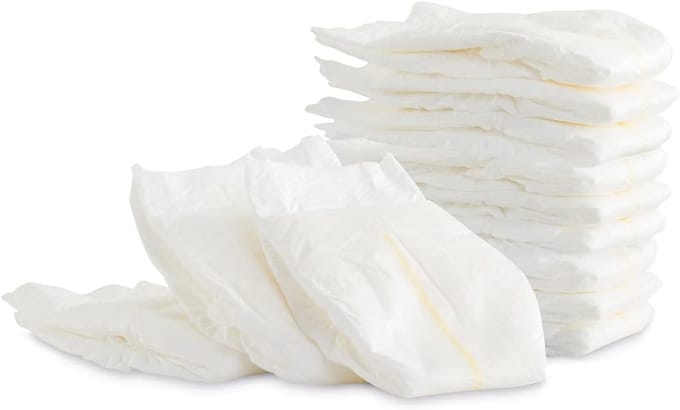 Box met 12 luiers voor poppen 36-42 cm