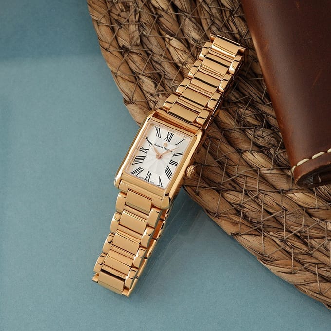 Maurice Lacroix Fiaba FA1205-PVP02-110-1 Fiaba Square Horloge