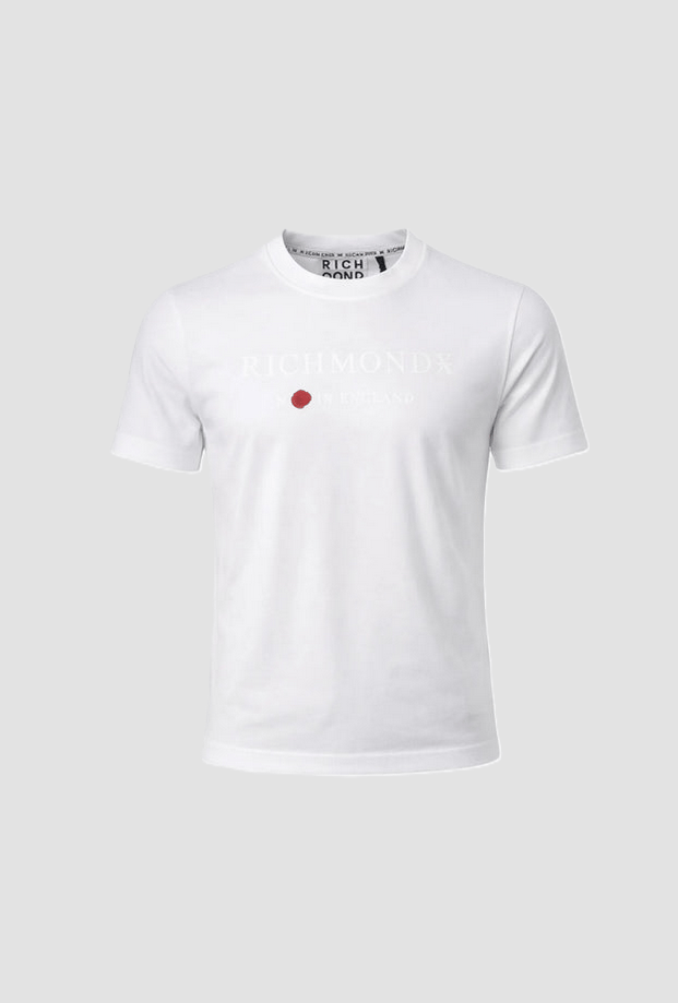 t-shirt man wit