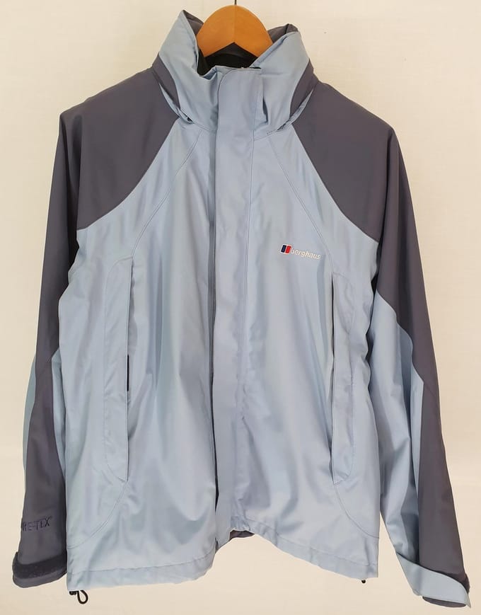 Berghaus Dames Trek Gore-TEX® Jas Blauw Grijs Maat 42