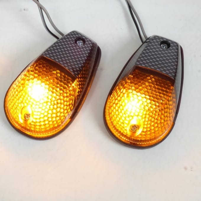 Druppelknipperlicht carbon oranje met autolampje voor motor scooter decoratief licht