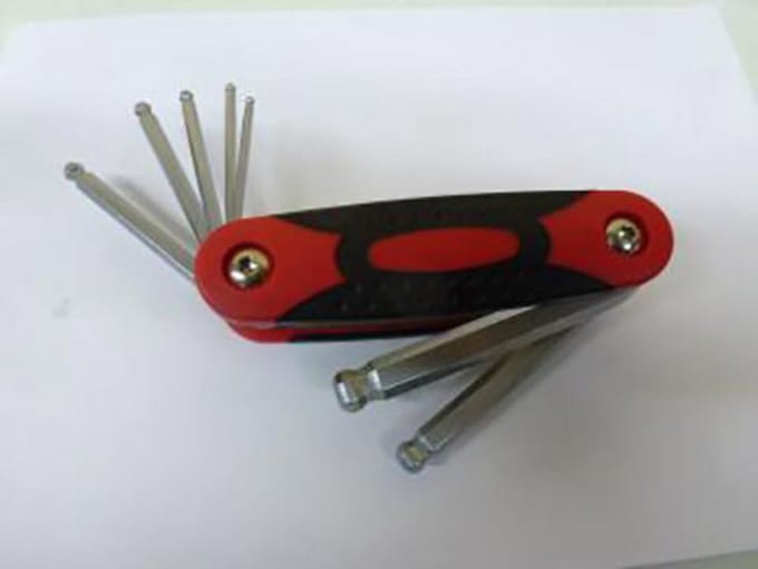 nieuw gereedschap op twee wielen