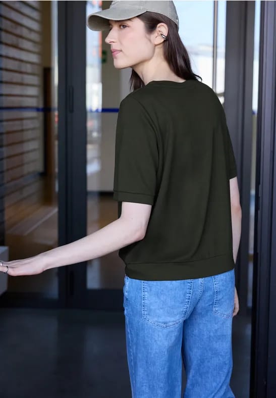 Basic Shirt met korte mouwen en ronde hals