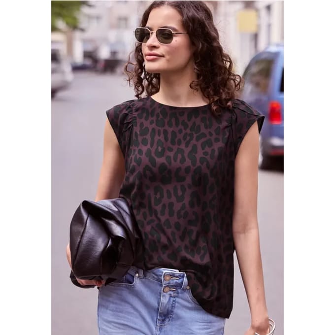 Blouse met afhangende schouders en luipaardprint