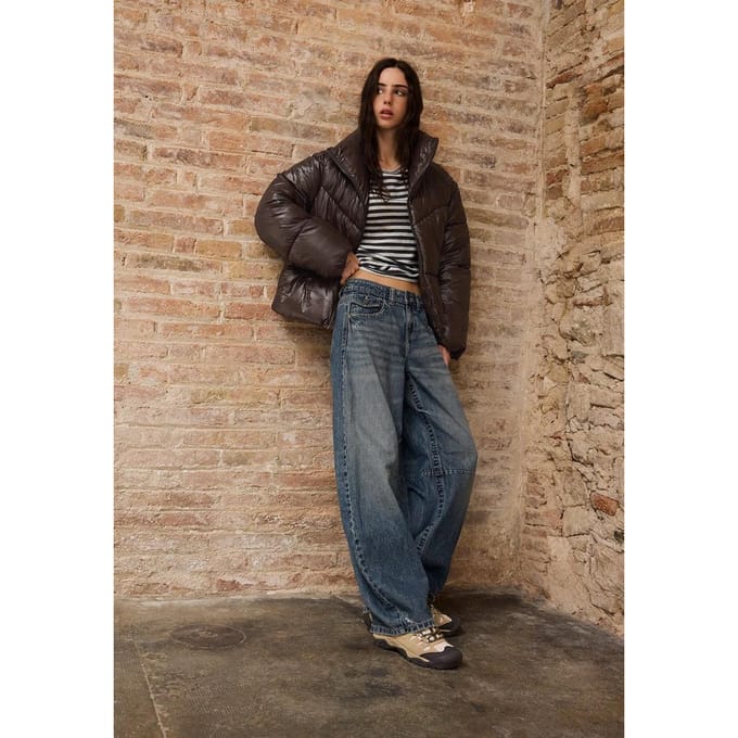 Stradivarius Kort gewatteerd jack met hoge kraag  Bruin L