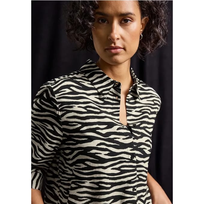 Gedessineerde overhemdblouse