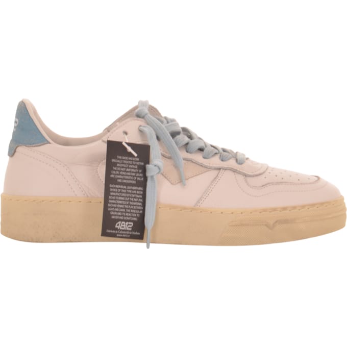 4b12 Witte sneakers