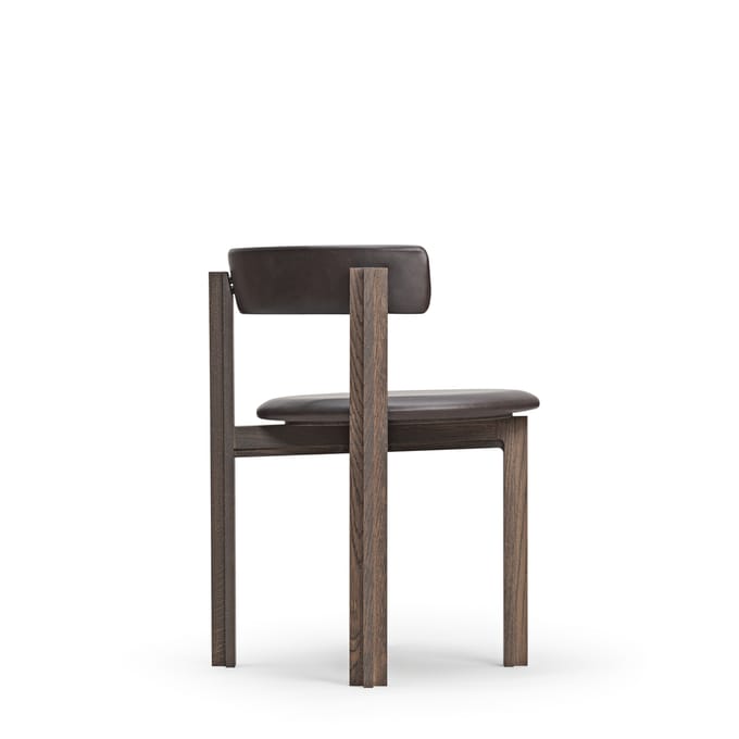 Karakter Principal Stoel - notenhout gelakt/elegant leder choco