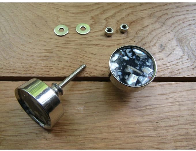 Pack of 2 Round Pearl Knobs Chrome