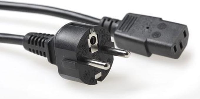 ACT Netsnoer Schuko CEE 7/7 male (recht) - C13 IEC 60320 zwart 1,5 m AK5014