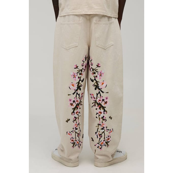 Jeans Met Ballonpasvorm En Geborduurd Bloemenpatroon | Ecru | Size 34R