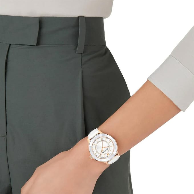 Montre Femme Swarovski 5414416 Octea Blanc Cadran Rayon de Soleil Argenté 39 white