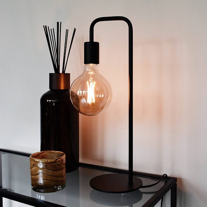 Calex Slimme Lamp - Wifi LED Filament Verlichting - Globe 12,5cm - E27 - Smart Lichtbron Goud - Dimbaar - Warm Wit licht - 7W