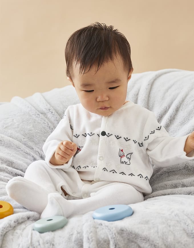 Noukie's - Pyjama - Meisje- Velour - Ecru - Winterland - 3 maand 62