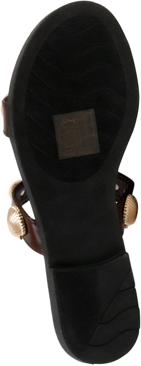 Sandalen om aan te trekken