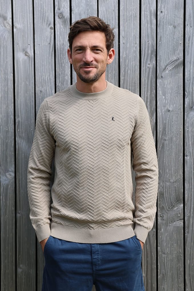 Kultivate Kn New Ryan Seneca Rock Maat: S | Sweaters Outlet | Heren | Beige