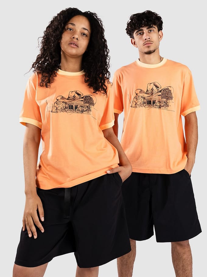 Nike Roadside Rinter T-Shirt oranje
