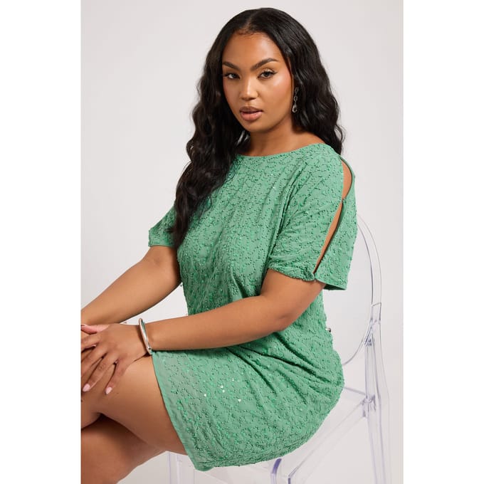 Luxe: Ultimate Embellishment Luxe Shiftjurk Met Versiering & Capemouwen In Lichtgroensize 46