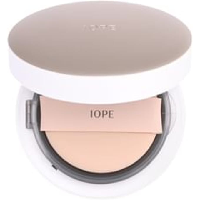 IOPE Air Cushion 5.5th Generation Cover 15g, 21C Cool Vanilla, 1 piece white