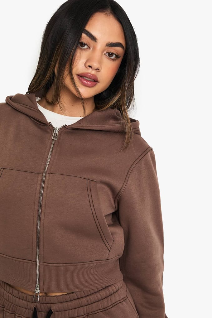 boohoo Dames Contrast Stitch Shrunken Zip Through Hoodie | Mocha | Maat: Small