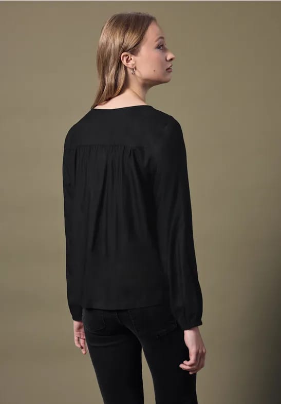 V-hals blouse met knopen