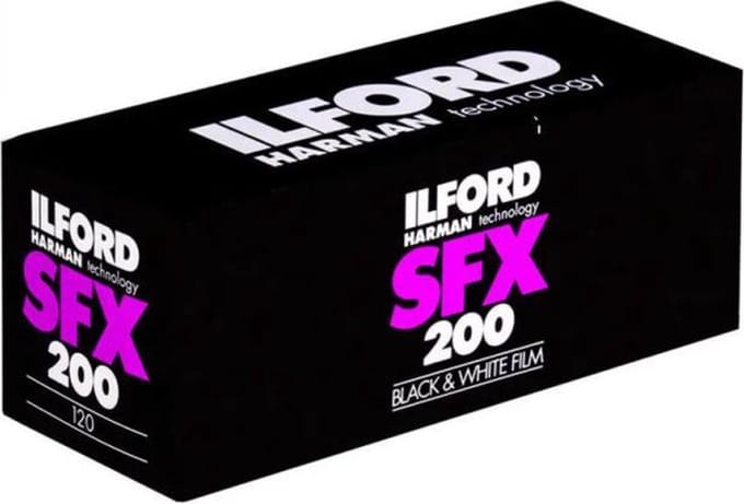 Ilford Zwart-Wit Film SFX 200 ASA / 120 Spoel