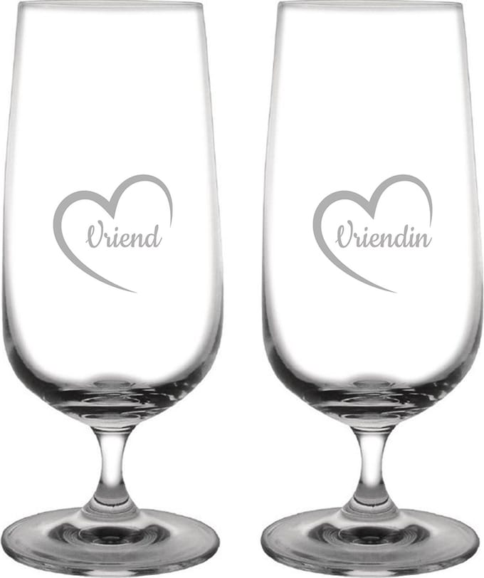 Gegraveerde Bierglas op voet 41cl Vriend met hartje & Vriendin met hartje