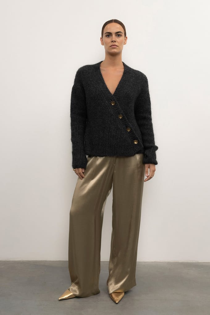 VIVEH Larch Anthracite Maat: 34/36 | Cardigans Outlet | Dames | Zwart