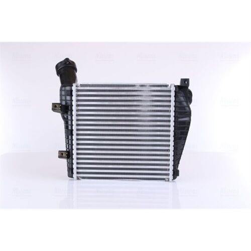 Intercooler NISSENS 96687