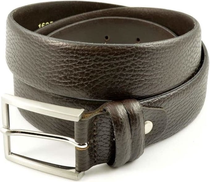 Bruine nette pantalon riem met patroon. Maat 85