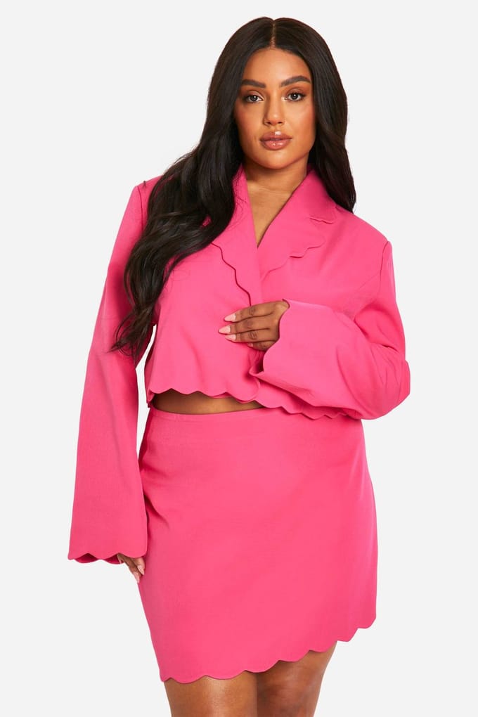 boohoo Dames Plus Scallop Minirok | Felroze | Maat: 48
