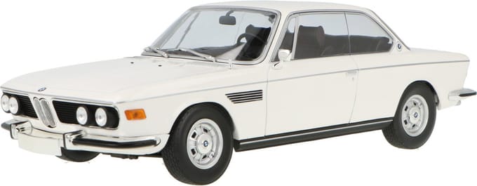 BMW 2800 CS 1968 - 1:18 - Minichamps