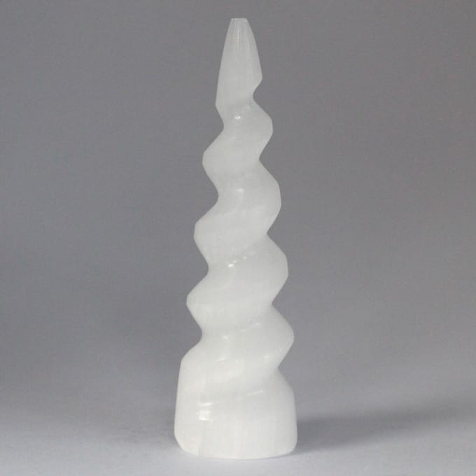 Seleniet spiraalvormige eenhoornhoorntoren - 15 cm