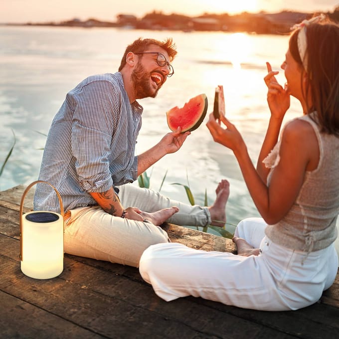 FHL Bari LED SOLAR buitentafellamp, buitenlamp met batterij 0.5W warm wit RGB kleurregeling dimbaar wit